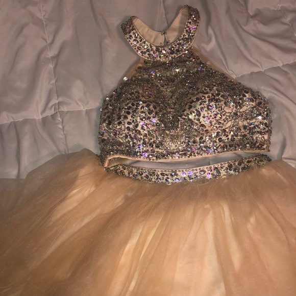 Dresses & Skirts - Homecoming dress!